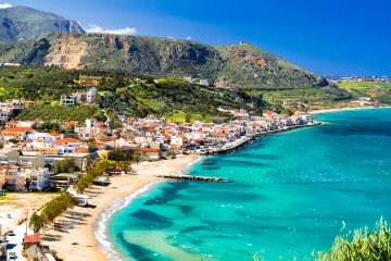Vacaciones económicas a Grecia en mayo y junio con escapadas desde £ 157 por persona