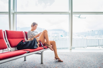 Los esenciales de viaje sin los que NUNCA deberías irte de vacaciones, según los expertos
