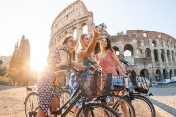 Turistas furiosos después de que les cobraran £ 430 por una foto en Italia