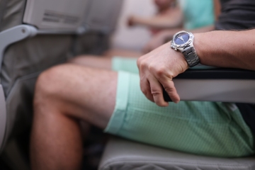 Por qué la ubicación de tu asiento en un avión puede empeorar tu jet lag