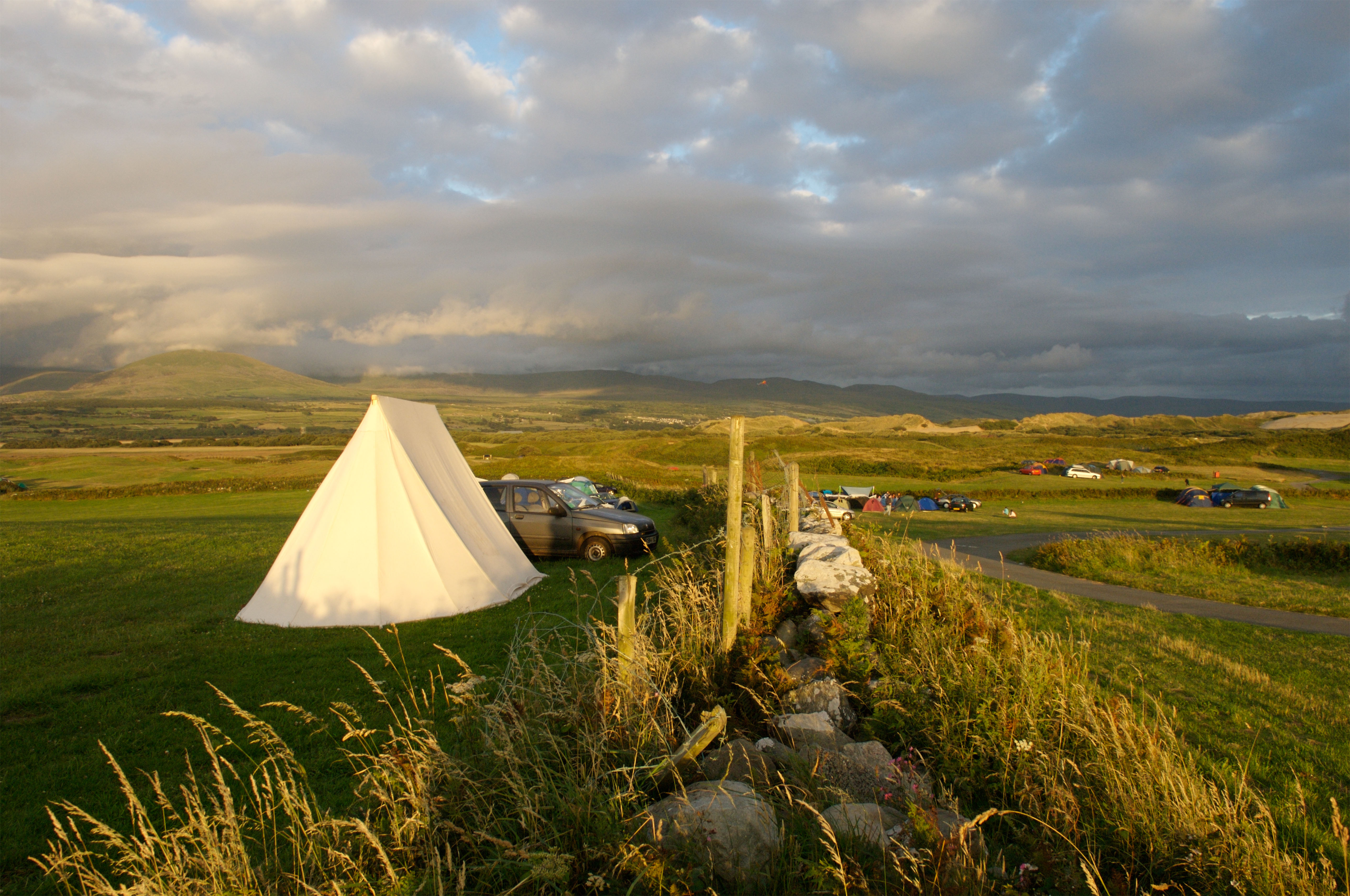 Es uno de los campings más grandes de Europa y está abierto hasta octubre
