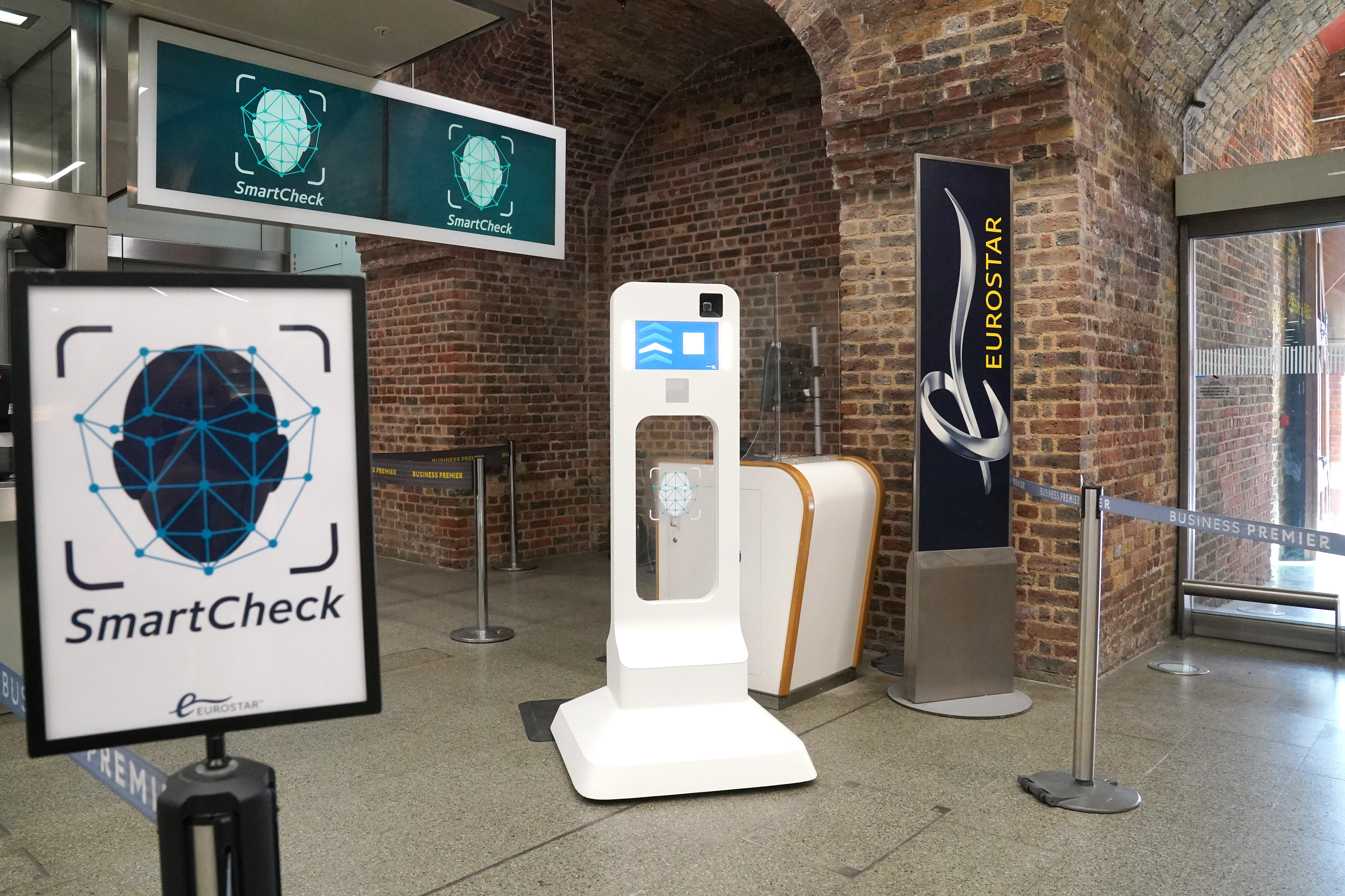 Los pasajeros deberán usar la aplicación antes de usar el sistema SmartCheck
